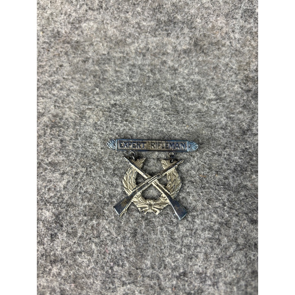 Early WW2 US Army USMC Expert Rifleman Badge Pin Military